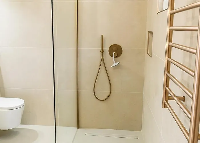 Apartment Above The Porto Valtravaglia