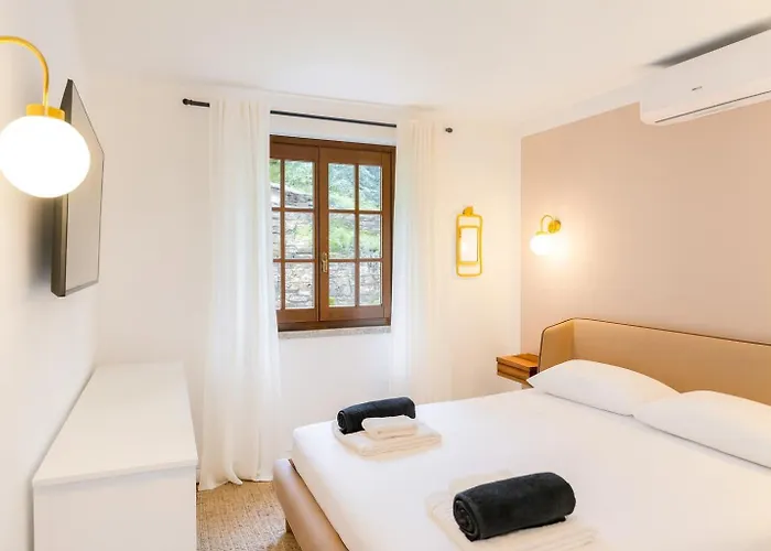 Above The Porto Valtravaglia