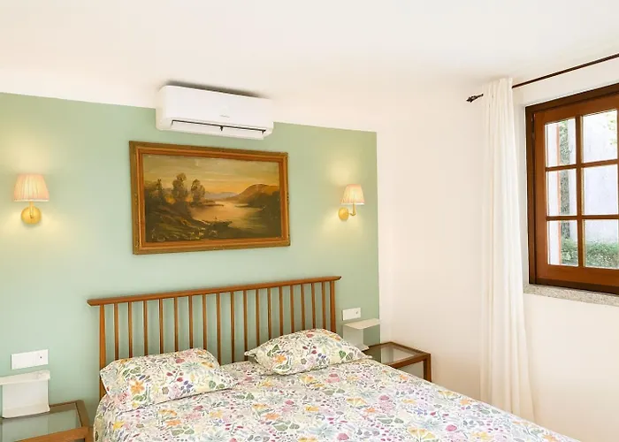 Above The * Porto Valtravaglia